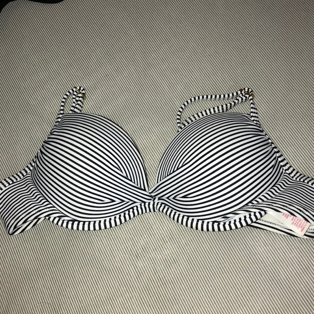Push up bikini top